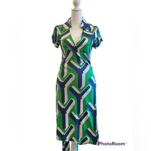 DVF Silk Knee-Length Wrap Dress - Sz 6